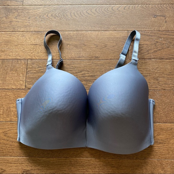 Victorias Secret No Wire Bra